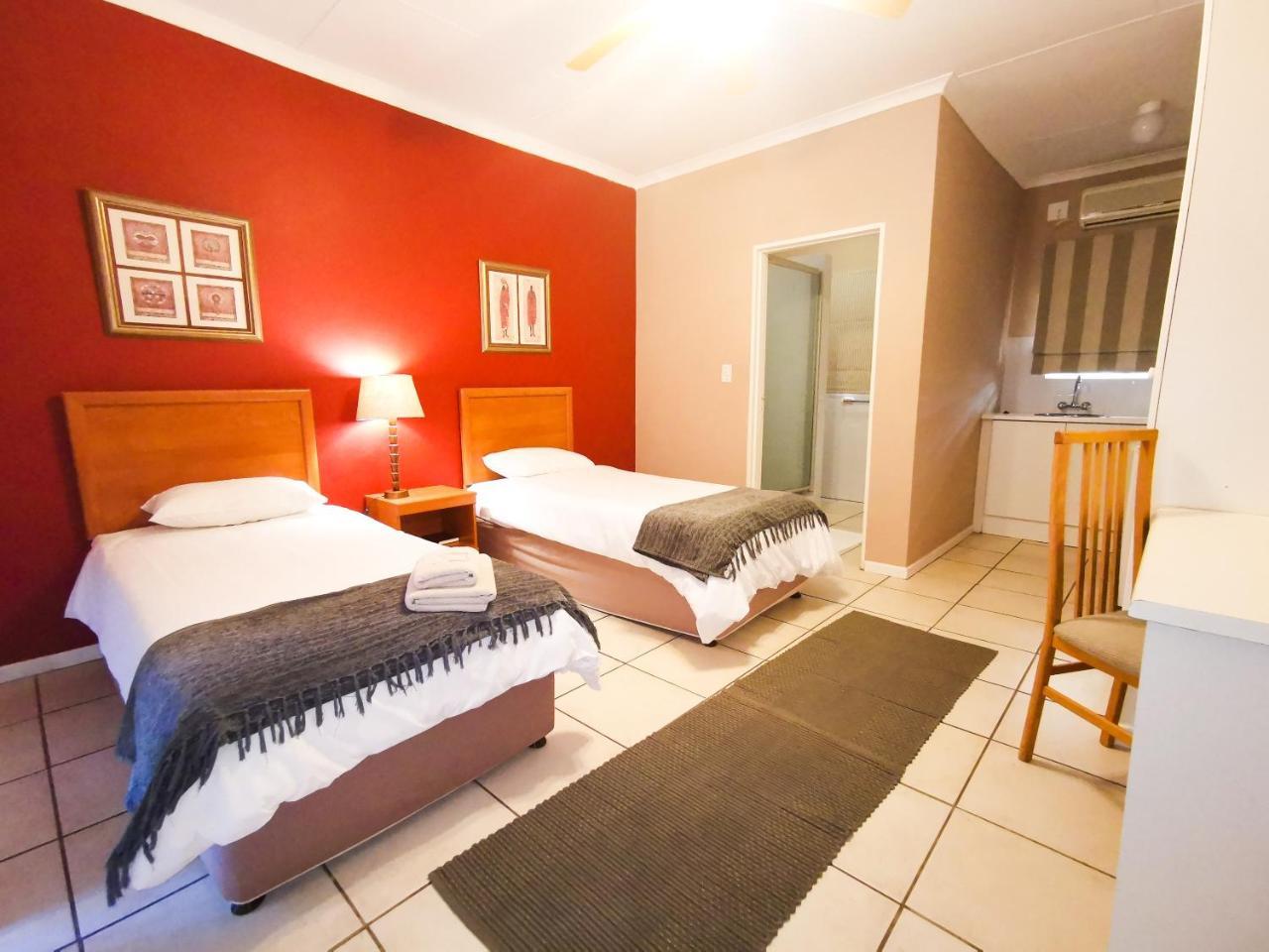 Loerie Guest house